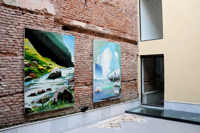 Hernán Salamanco. Cuarto, 2008, esmalte sobre chapa, 200 x 150 cm. Tempano,  2010, esmalte sobre chapa, 200 x 150 cm.